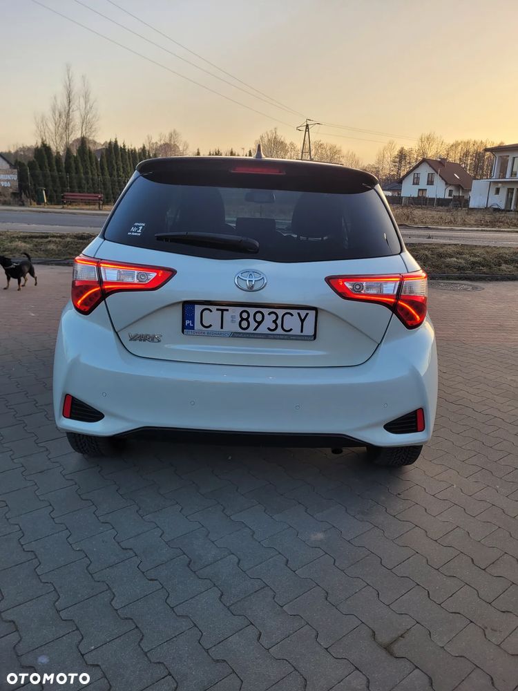 Toyota Yaris 1.5 Selection - 4