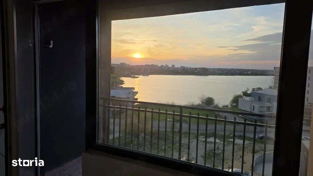 Ap cu 2 camere de vânzare, vedere spectaculoasa lacul Siutghiol - Univ - 1