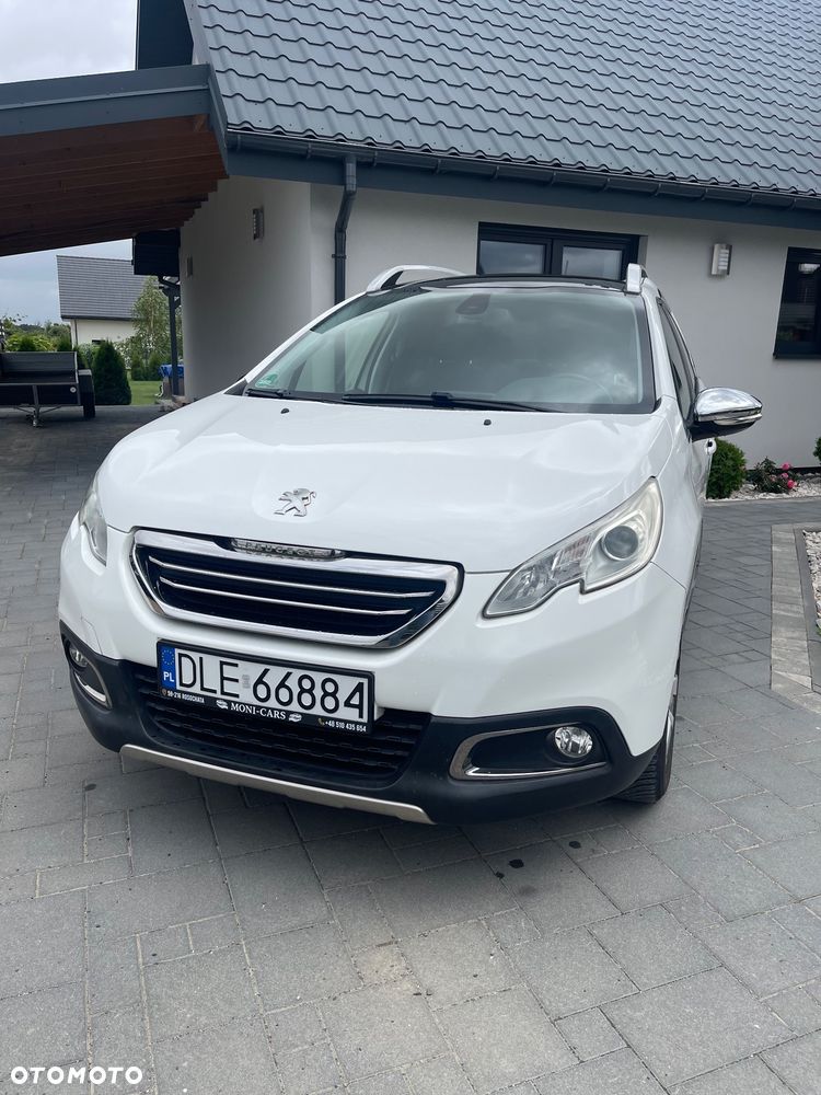 Peugeot 2008 1.2 VTi Allure - 3