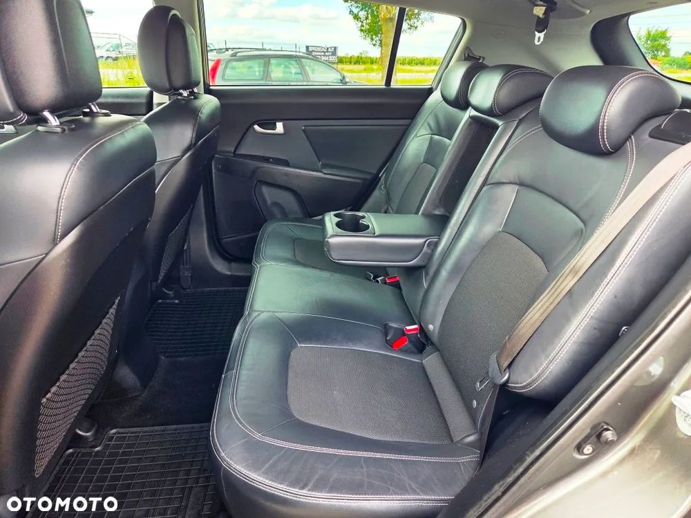 Kia Sportage 2.0 L 2WD - 30