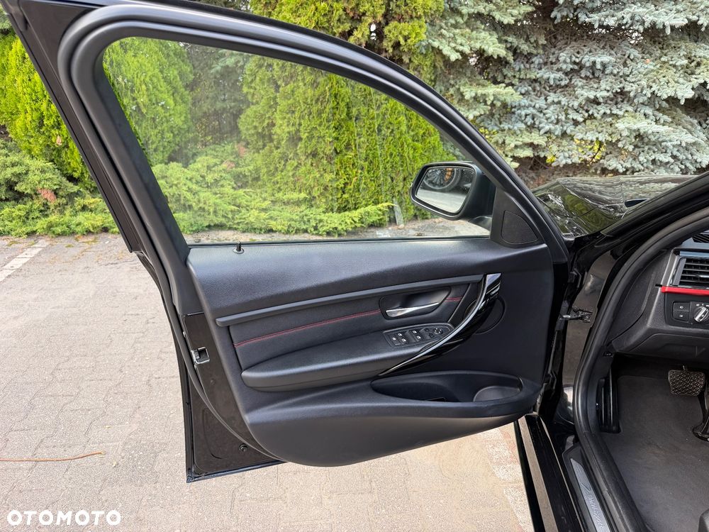 BMW Seria 3 - 30