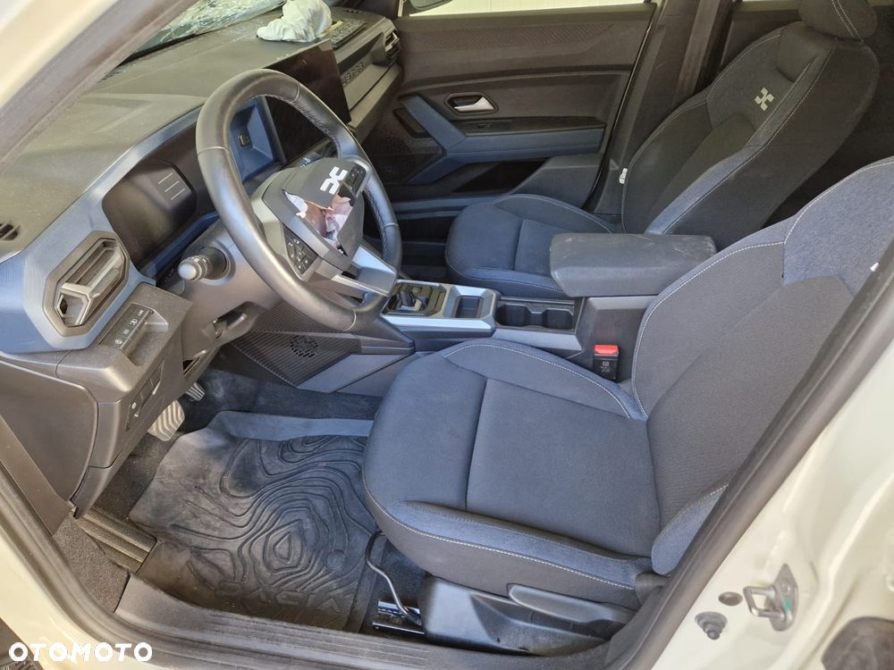 Dacia Duster 1.6 Full Hybrid 140 Expression MMT - 17