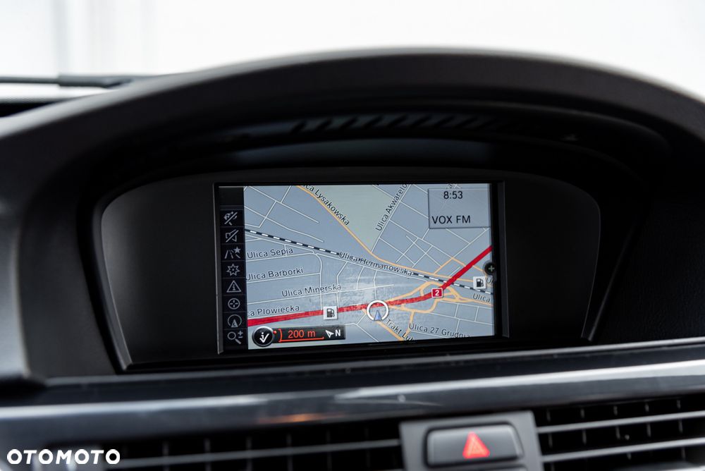 BMW Seria 3 318i - 26
