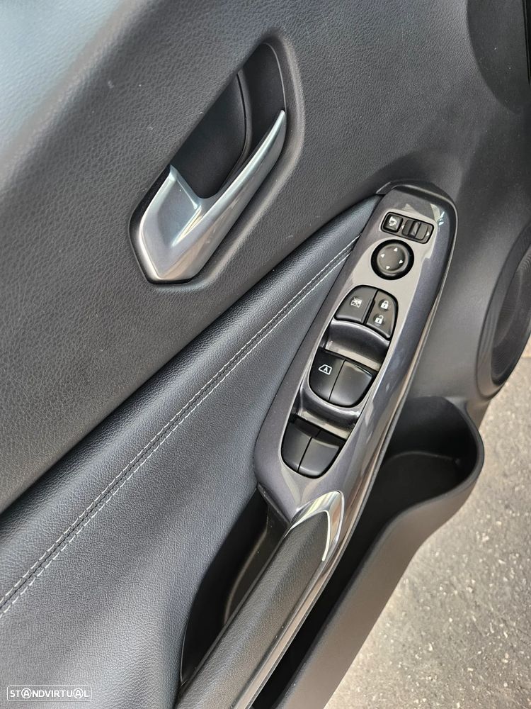 Nissan Juke 1.0 DIG-T N-Design Silver - 21