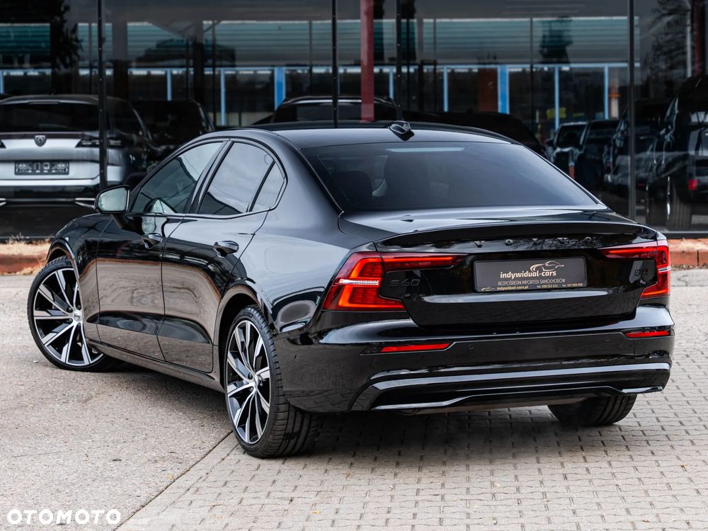Volvo S60 B4 B DKG Plus Dark - 5