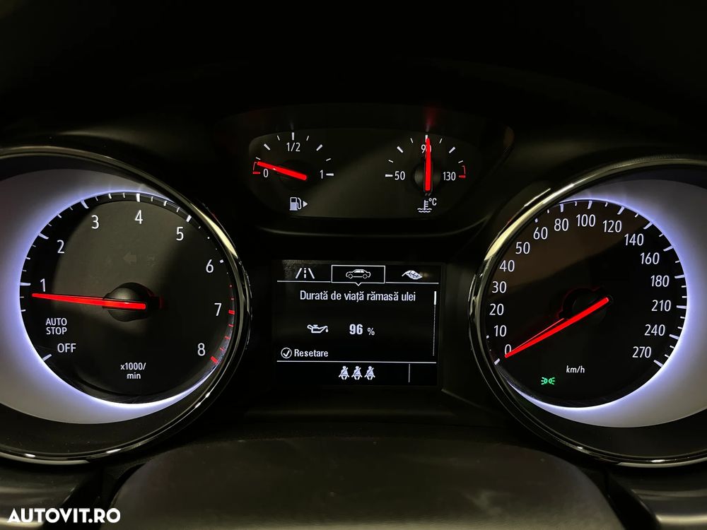 Opel Astra 1.2L Turbo Start/Stop Edition - 22