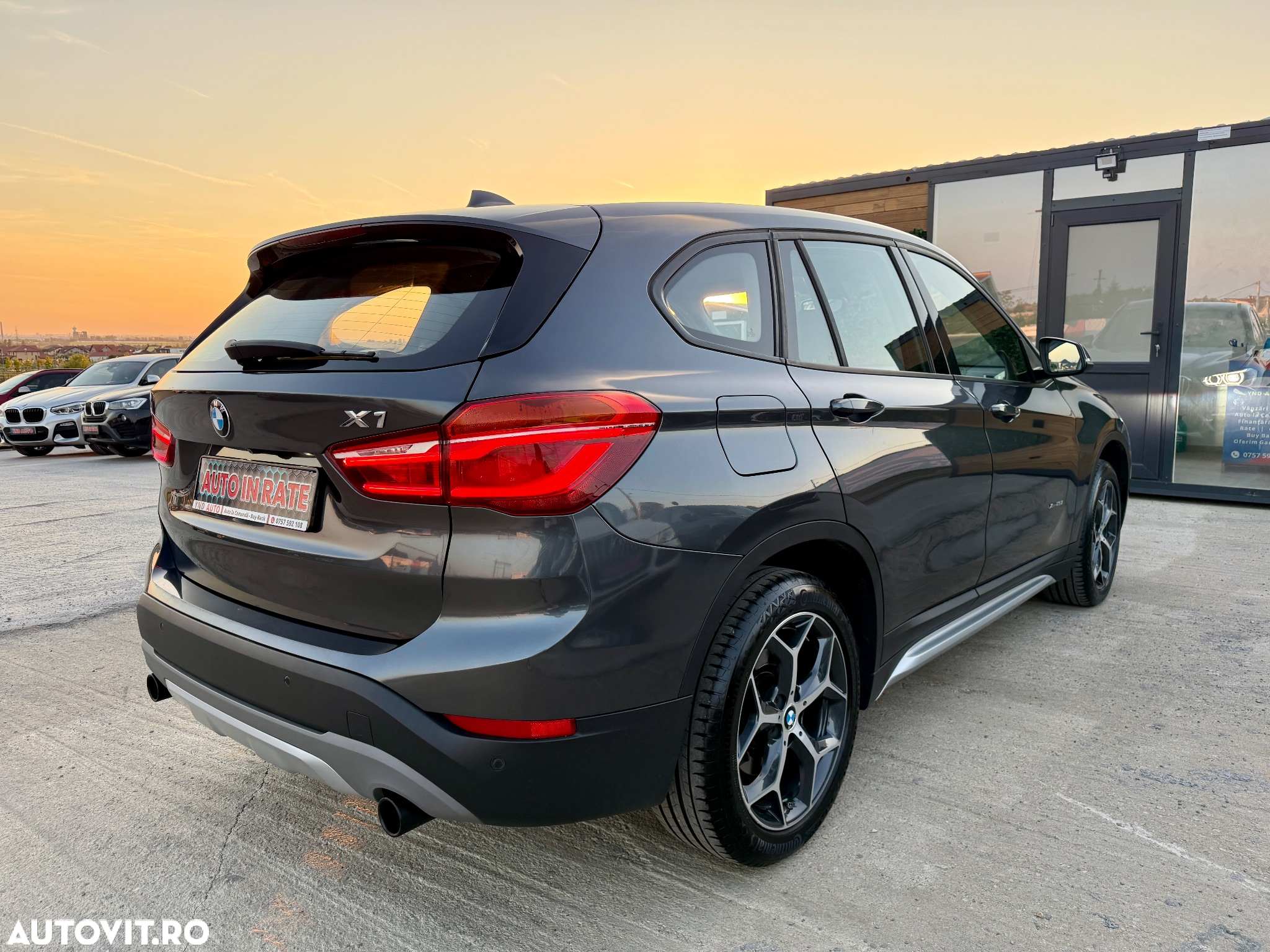 BMW X1 xDrive25i Aut. Advantage - 3