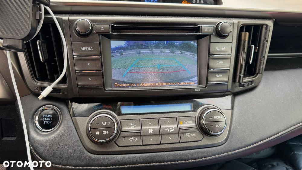 Toyota RAV4 2.0 D-4D Active - 18