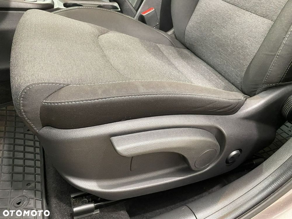 Hyundai i30 - 18