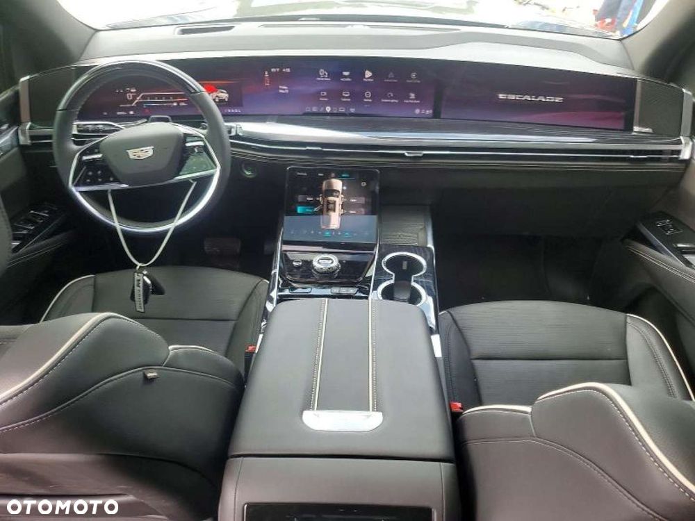 Cadillac Escalade - 9