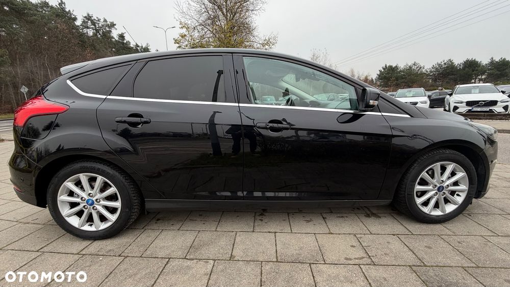 Ford Focus 1.0 EcoBoost Titanium ASS - 4