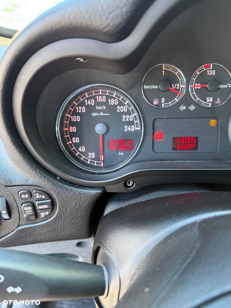 Alfa Romeo 147 - 14