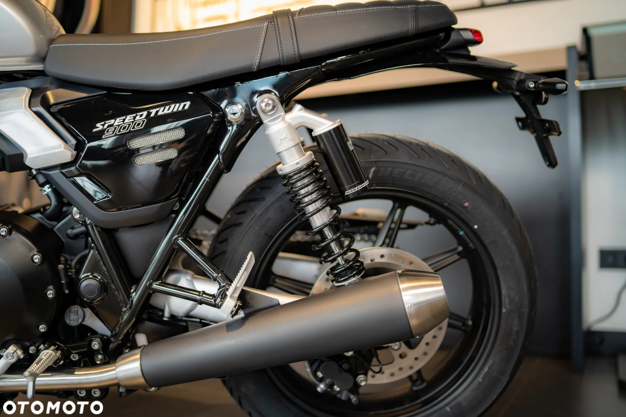 Triumph Speed Twin - 18