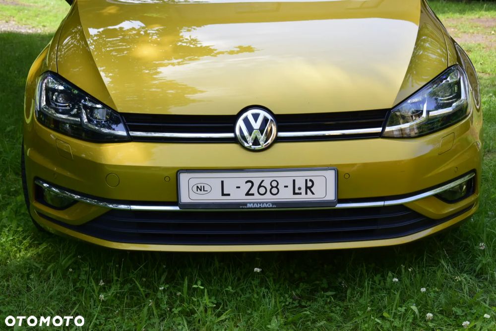 Volkswagen Golf 1.4 TSI BMT Highline - 15