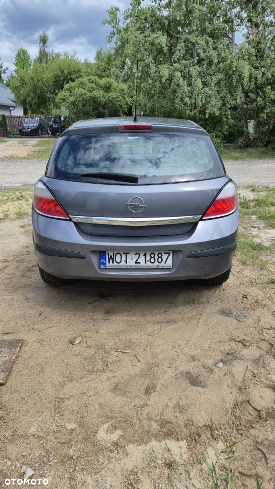 Opel Astra - 4
