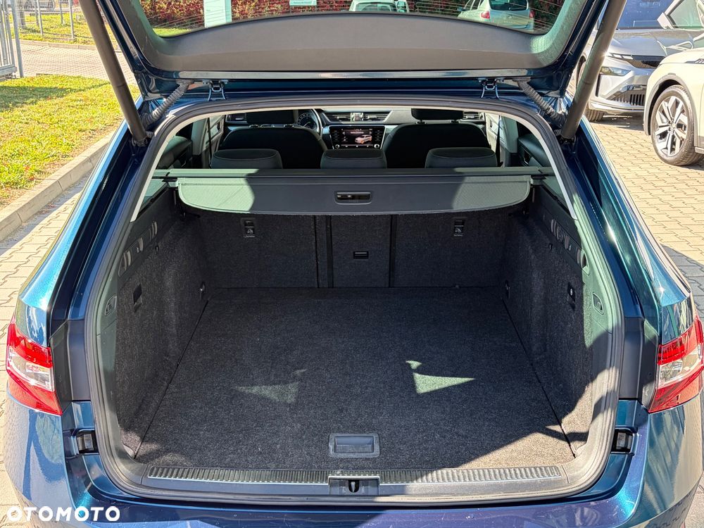 Skoda Superb 1.5 TSI ACT Ambition DSG - 32