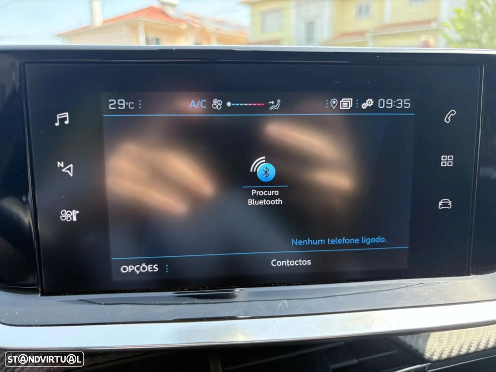 Peugeot 208 1.2 PureTech Active Pack - 44