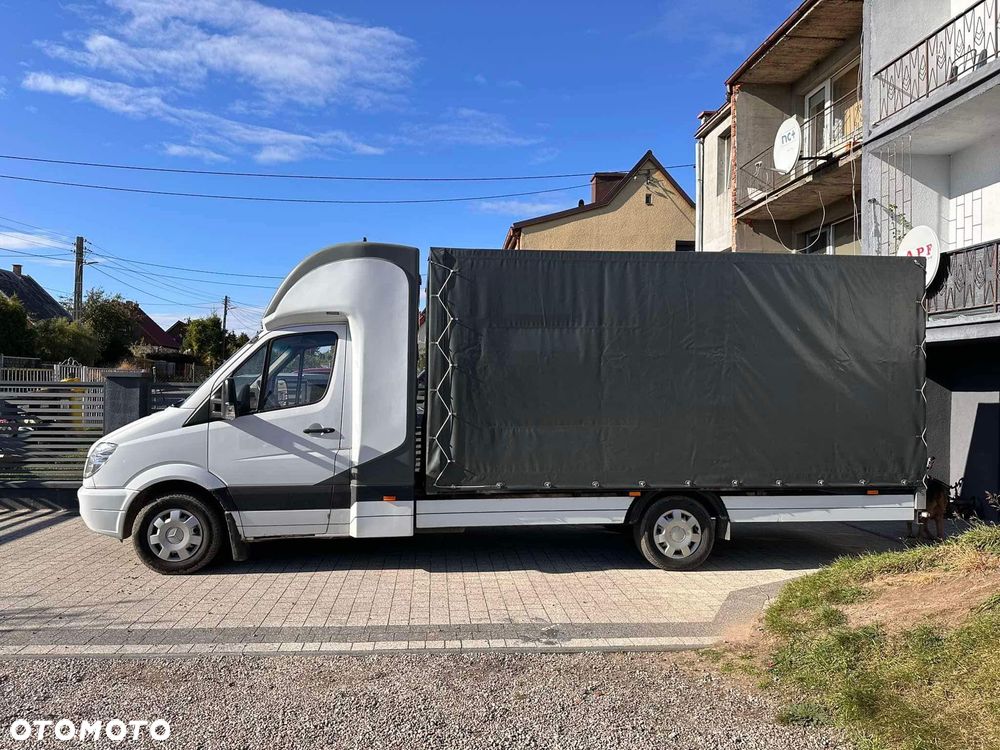 Mercedes-Benz Sprinter - 5