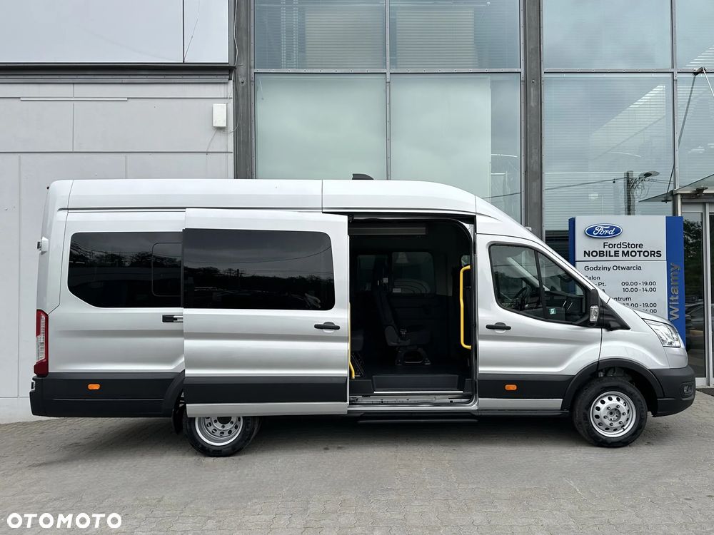 Ford Transit L2H3 Limited - 3