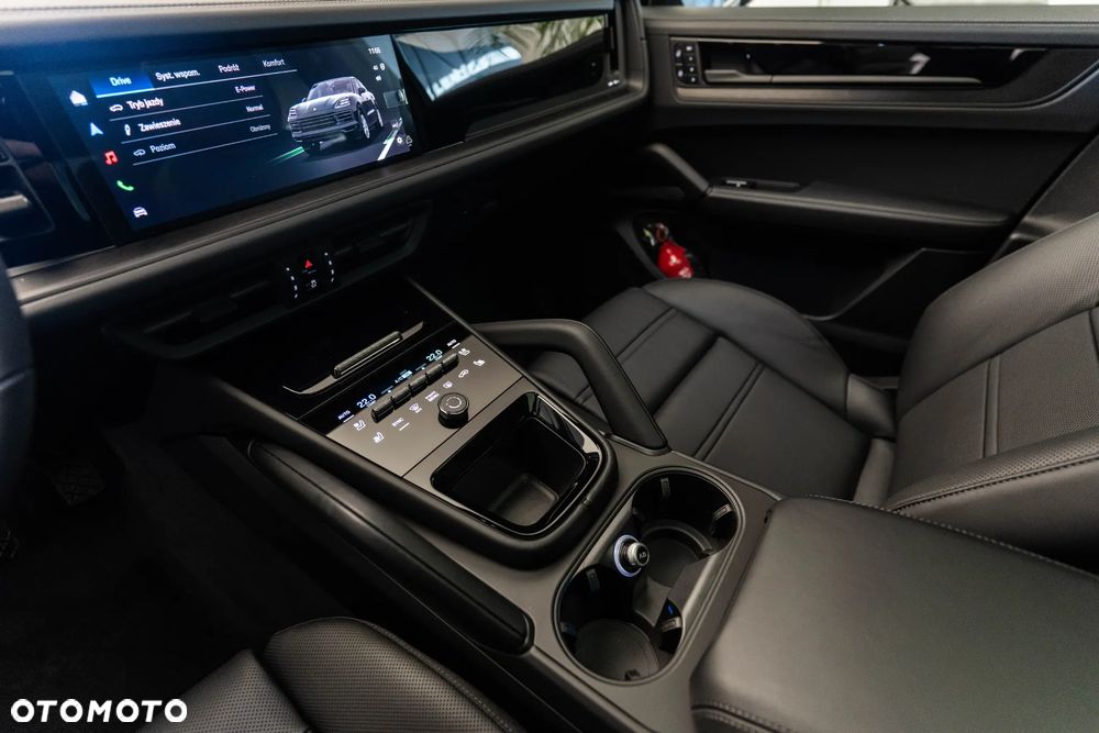 Porsche Cayenne Black Edition - 27