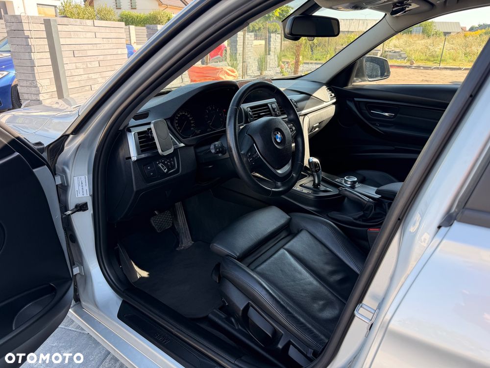 BMW Seria 3 320i GPF Sport Line - 8