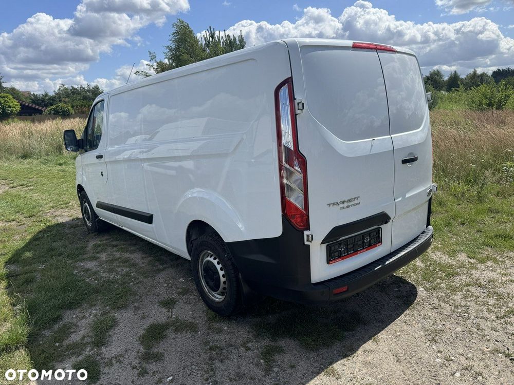 Ford Transit Custom - 8