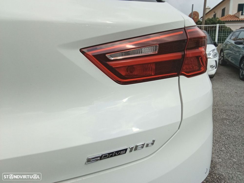 BMW X2 18 d sDrive Auto X Pack M - 9
