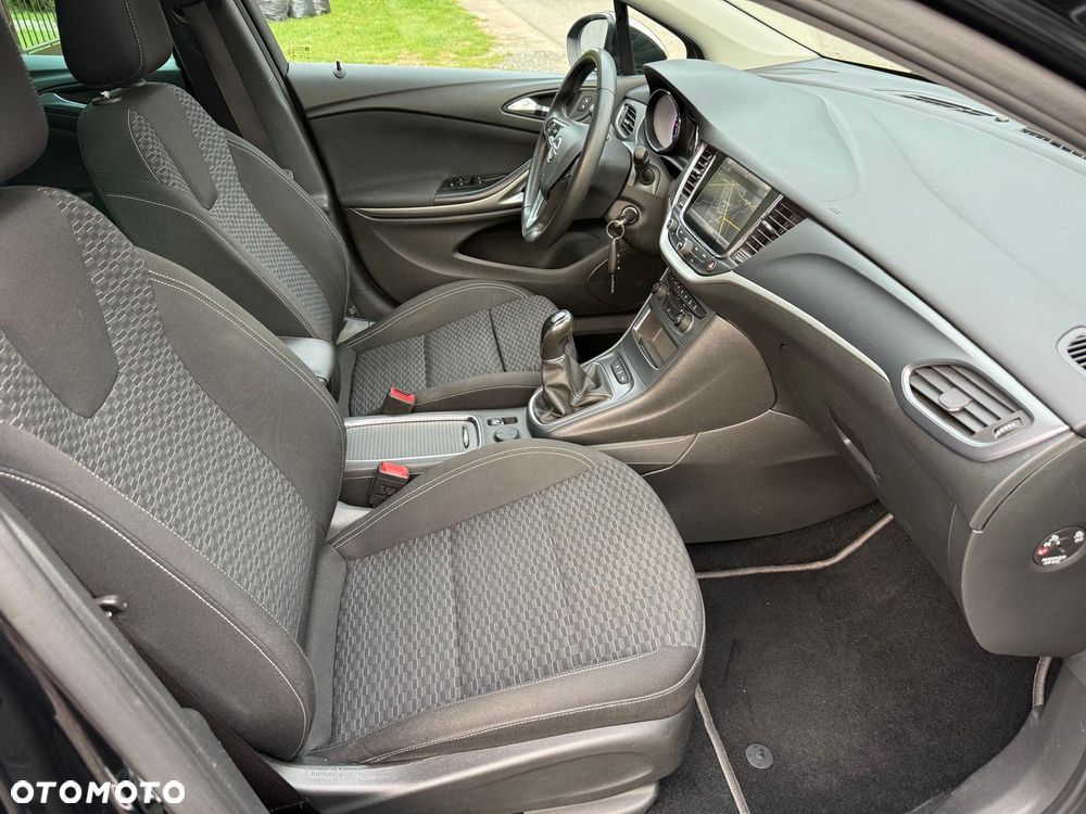 Opel Astra 1.4 Turbo Innovation - 9
