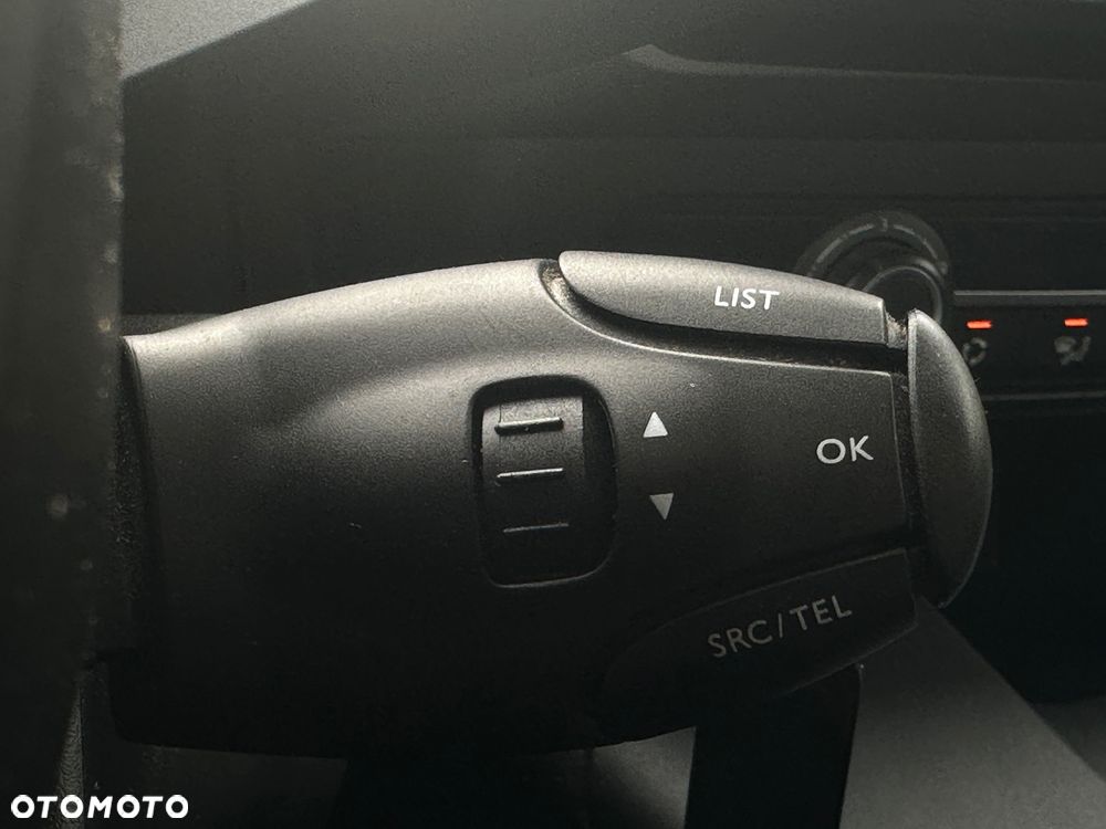 Peugeot Rifter 1.5 BlueHDI Active Pack S&S - 25