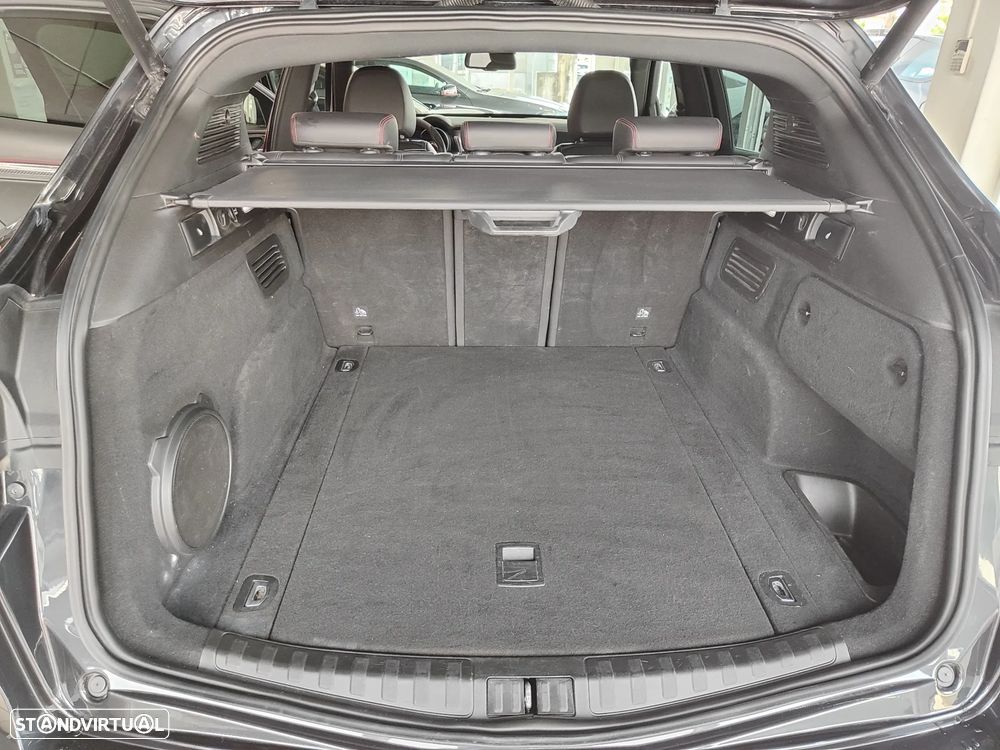 Alfa Romeo Stelvio 2.9 T Quadrifoglio AT8 Q4 - 17