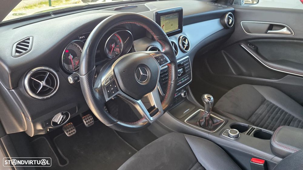Mercedes-Benz CLA 200 CDI AMG Line - 14