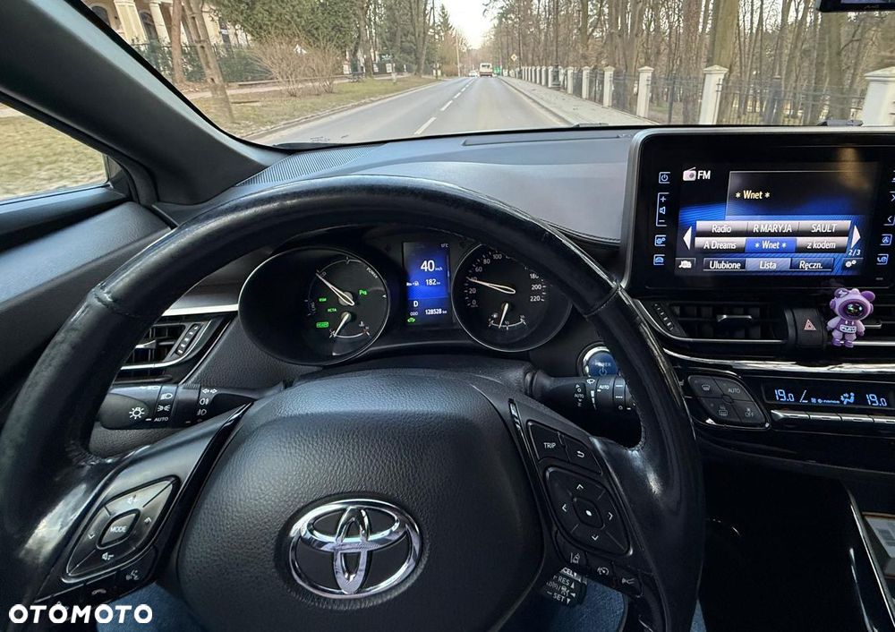 Toyota C-HR - 14