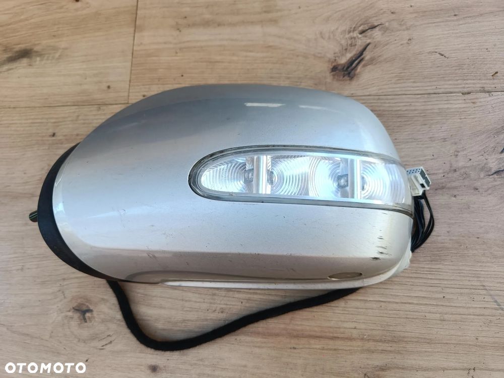 MERCEDES X164 GL LUSTERKO LEWE 775 10+4 14 pin ele. składane