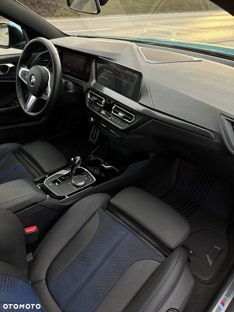 BMW Seria 2 218i - 13