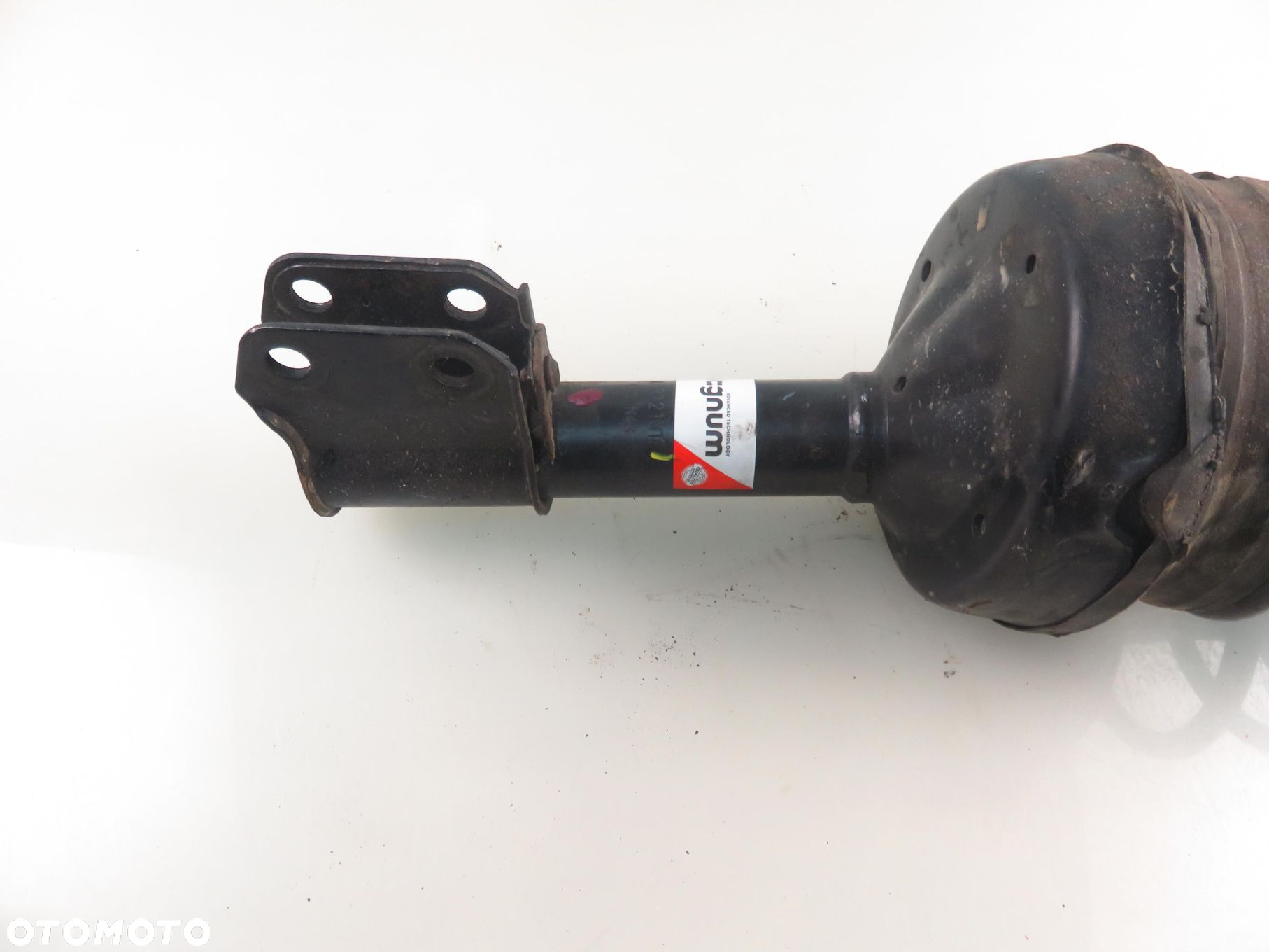MCPERSON LEWY PRZEDNI RENAULT KANGOO I 1.4 8V 75 - E7J 634 AHR121MT - 2
