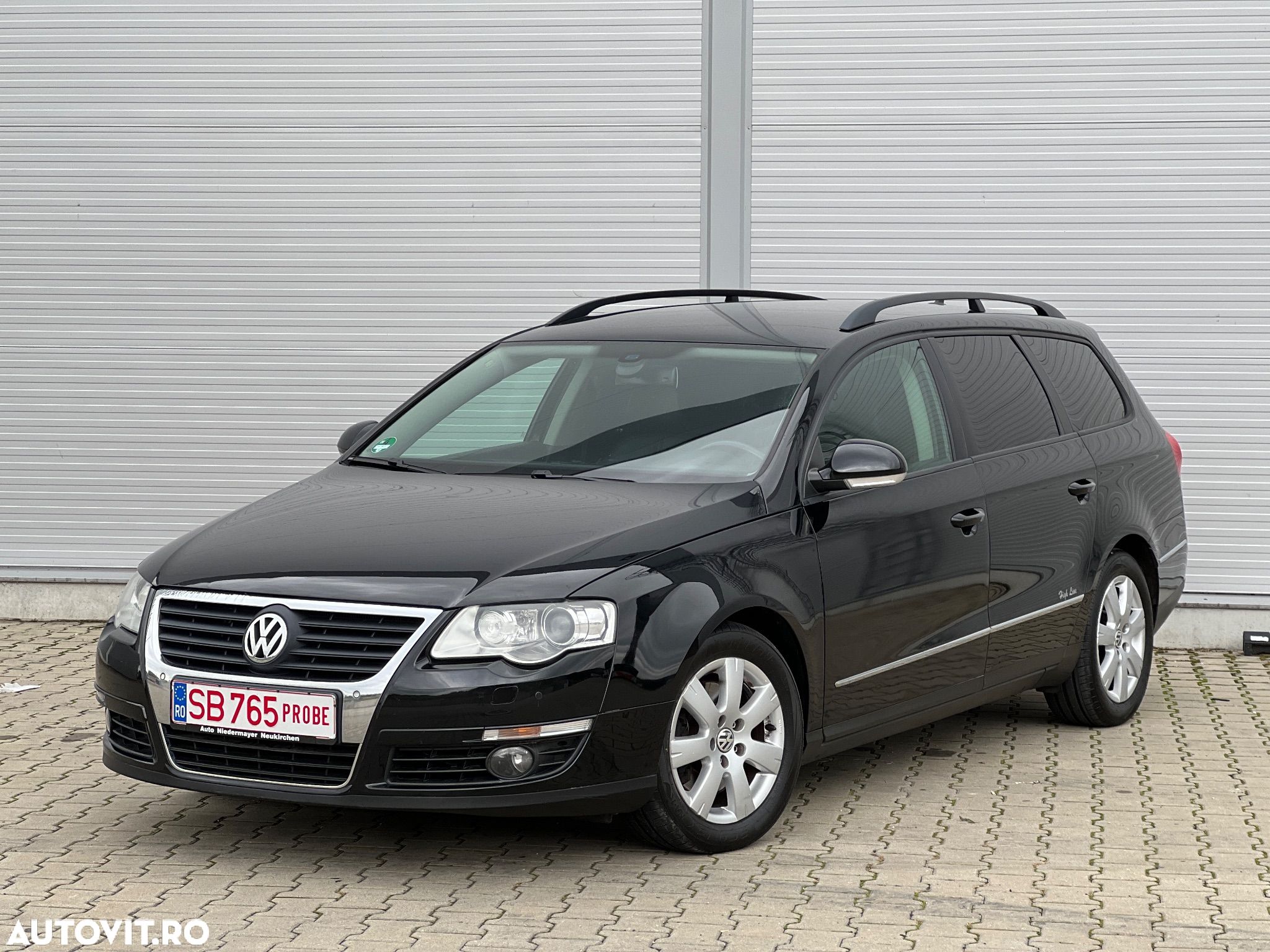 Volkswagen Passat Variant 2.0 TDI DPF DSG Highline - 1