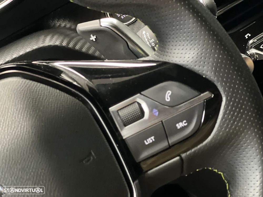 Peugeot 208 PureTech 130 EAT8 GT Pack - 21