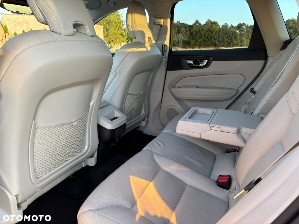 Volvo XC 60 D4 AWD Inscription - 15