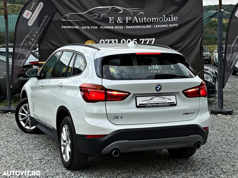 BMW X1 xDrive20i Aut. Advantage - 11
