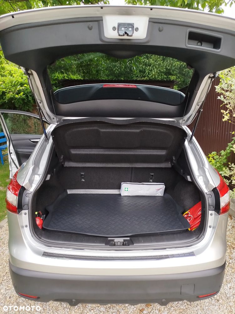 Nissan Qashqai 1.2 DIG-T Tekna EU6 - 23