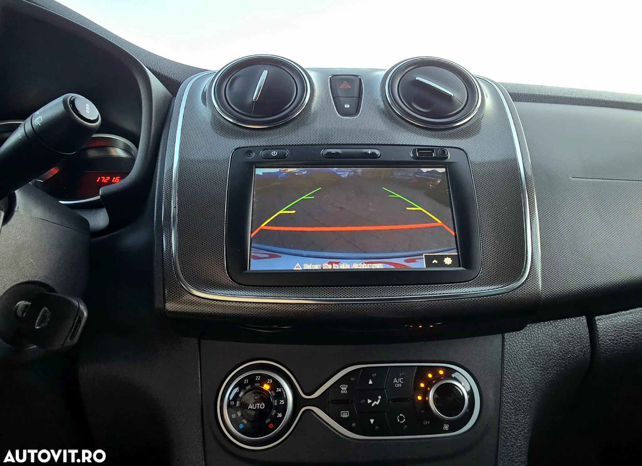 Dacia Sandero Stepway 0.9 TCe Prestige - 17