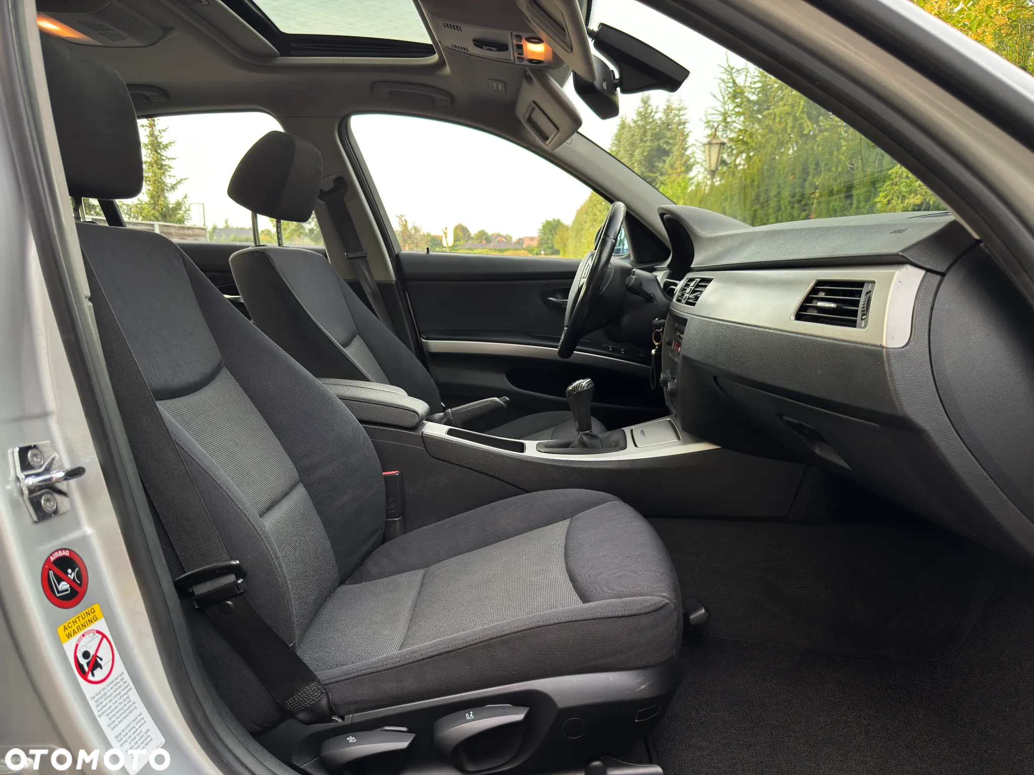 BMW Seria 3 320i - 13