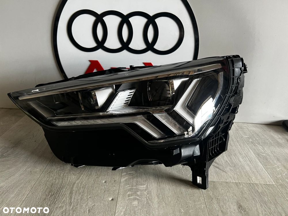 AUDI Q3 83A LAMPA MATRIX LED 83A941035A
