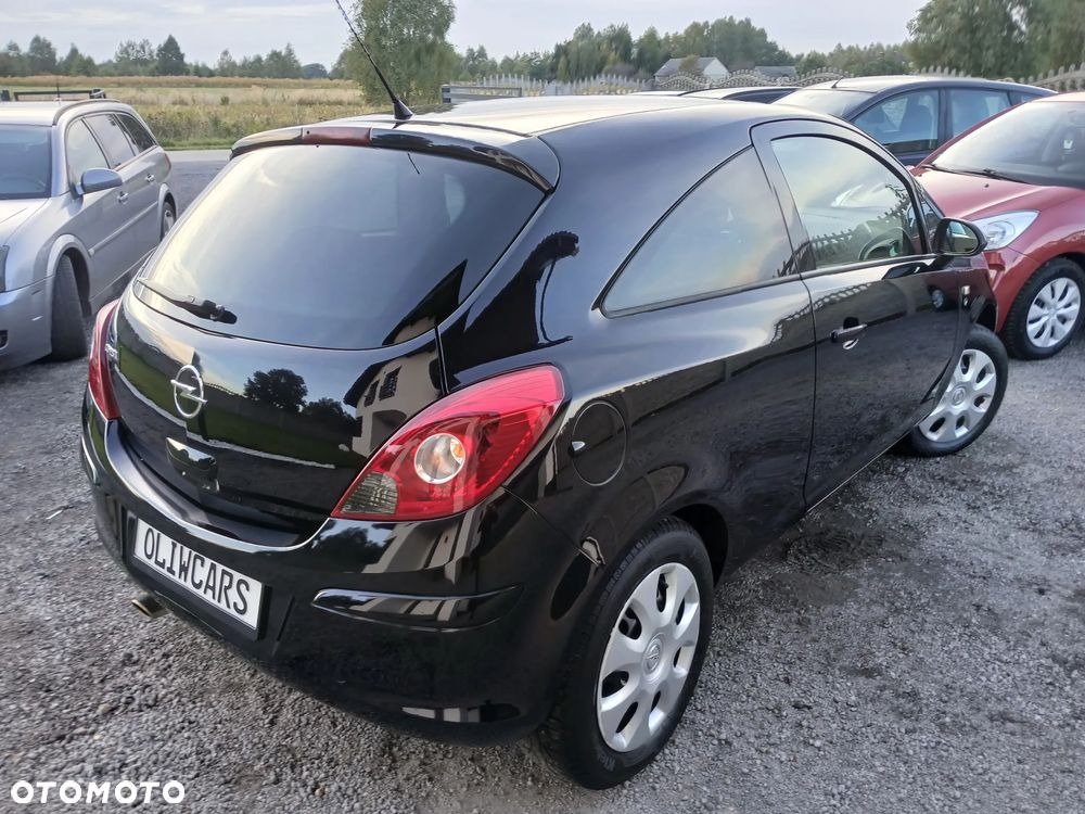 Opel Corsa 1.4 16V Edition 111 Jahre - 3