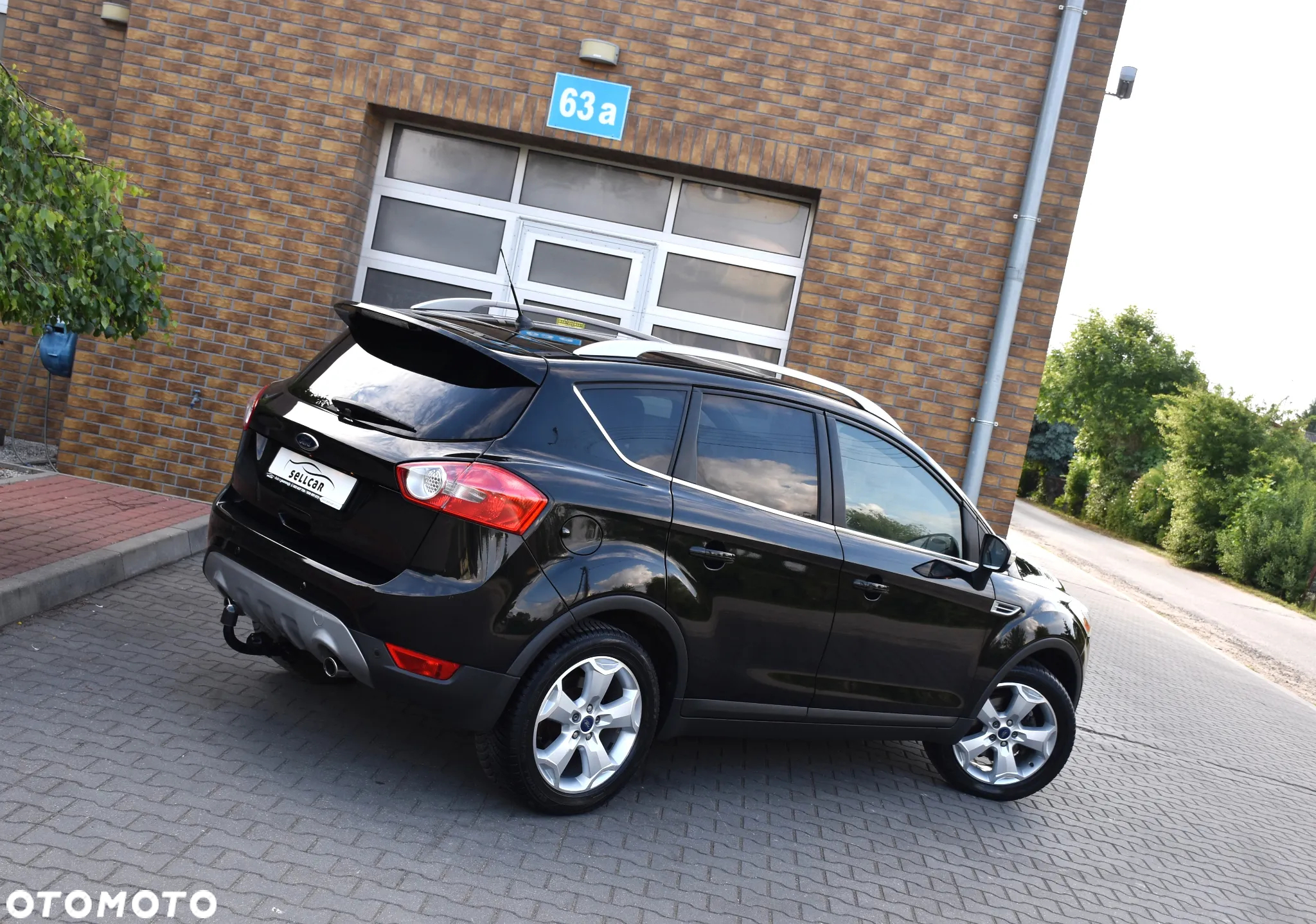 Ford Kuga 2.0 TDCi 4x4 Titanium - 28