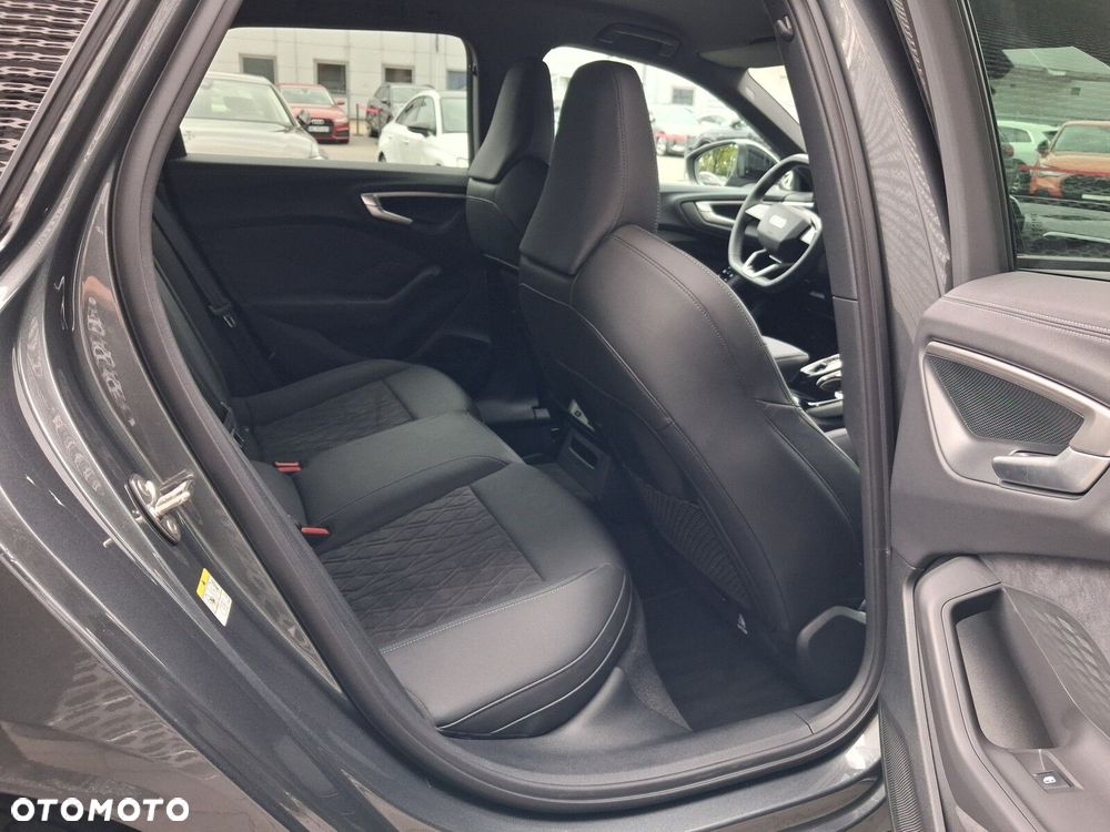Audi A5 Avant TDI mHEV Quattro S tronic - 14