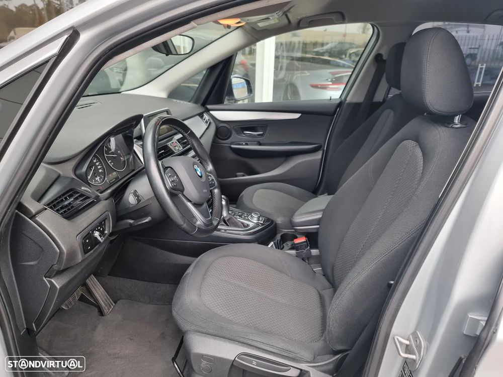 BMW 218 Active Tourer d Auto - 6