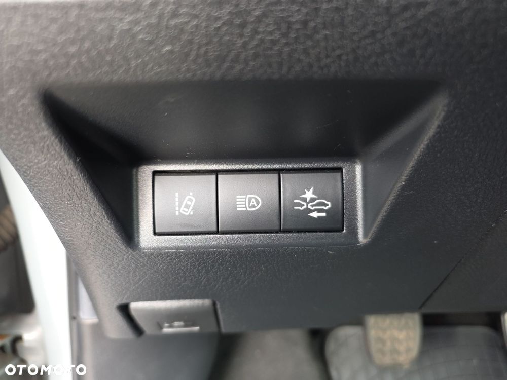 Toyota Yaris - 20