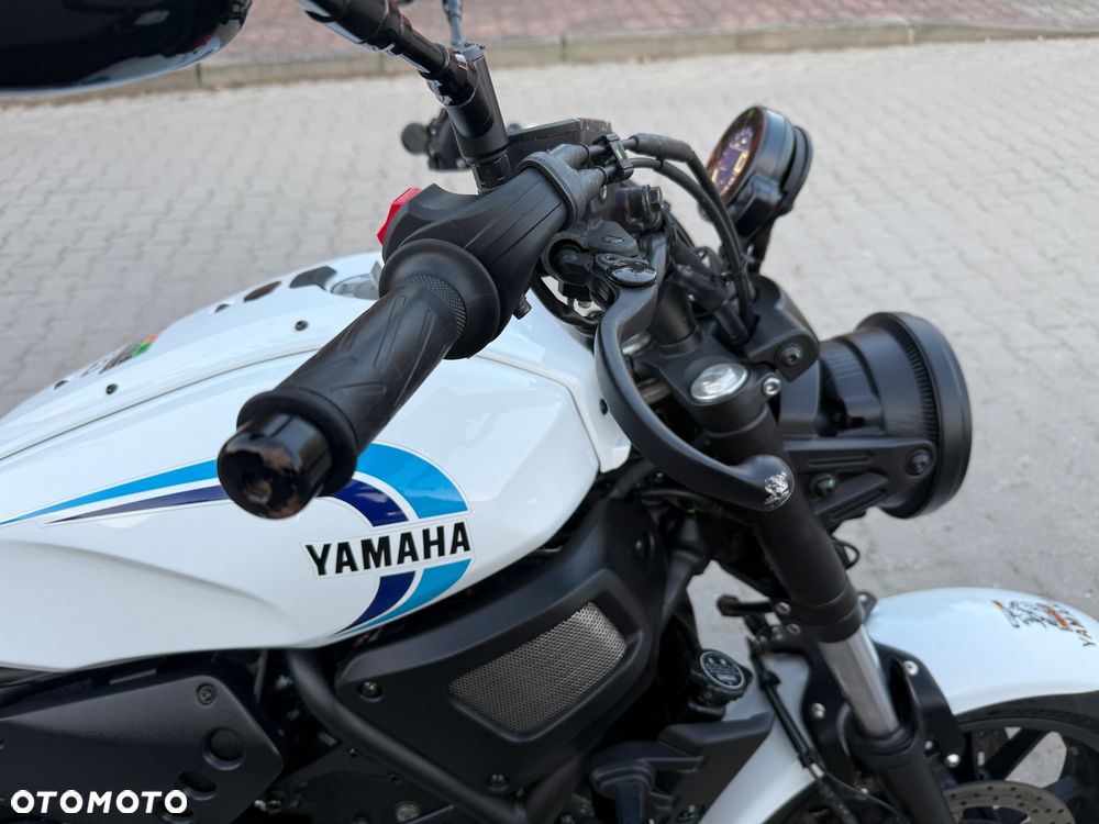 Yamaha XSR - 15