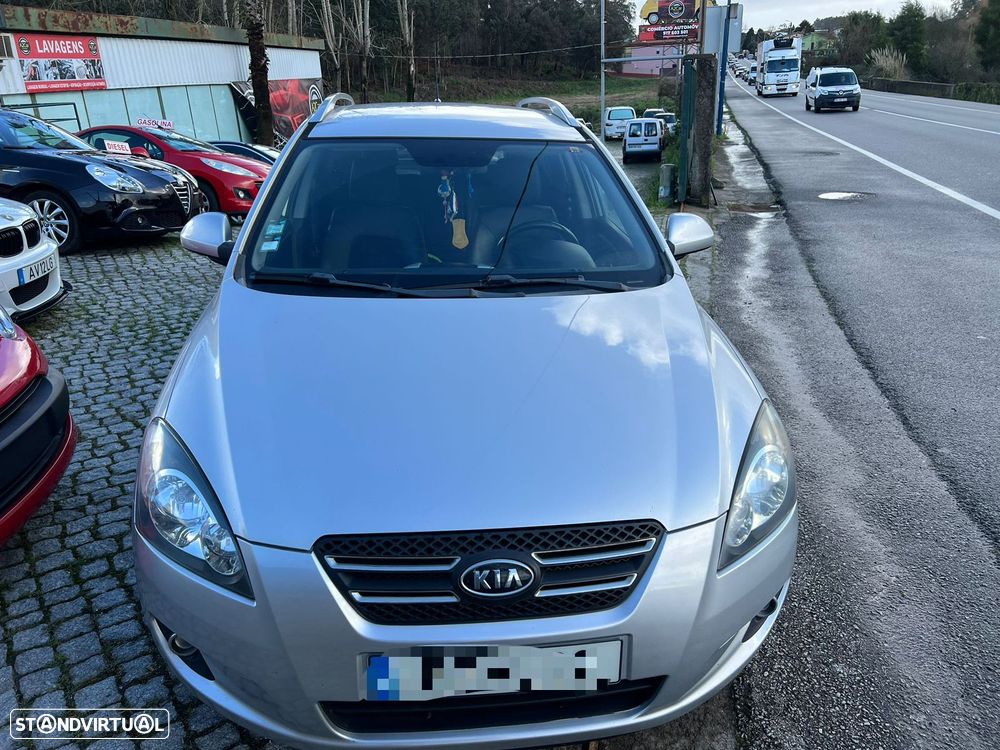 Kia Ceed SW 1.6 CRDi EX - 1